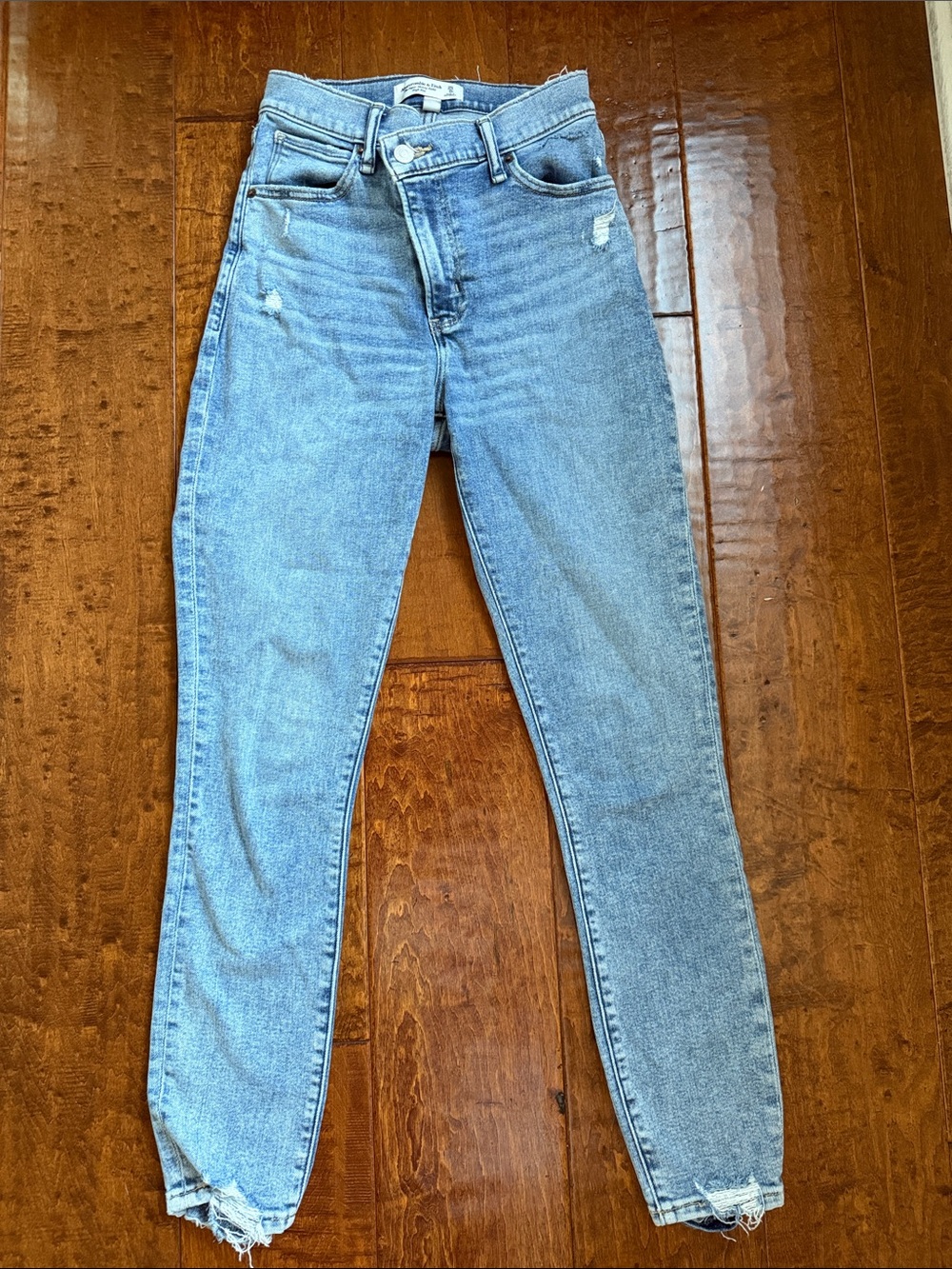 Abercrombie & Fitch Light Blue High-Rise Tapered Jeans